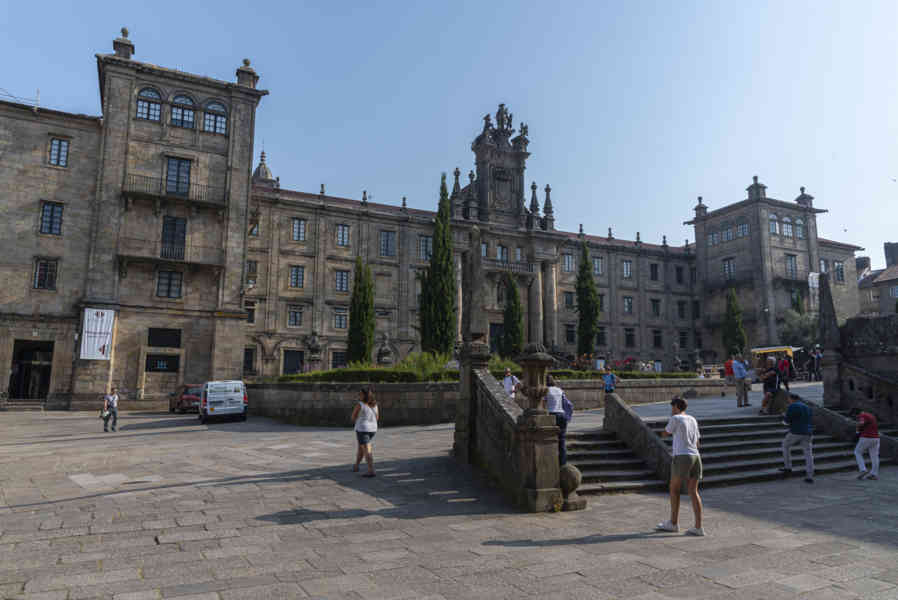 A Coruña 033 - Santiago de Compostela - monasterio de San Martin Pinario.jpg